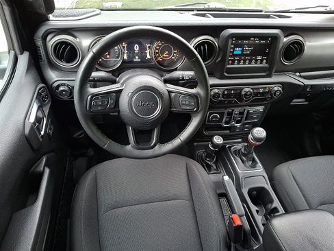Used 2023 Jeep Wrangler Unlimited Sport AWD/4WD image 12