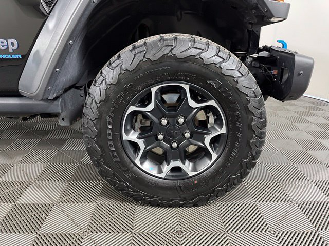 Used 2023 Jeep Wrangler Unlimited Rubicon 4xe w/ Steel Bumper Group AWD/4WD image 9