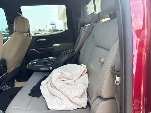 Used 2019 GMC Sierra 1500 SLT w/ SLT Premium Plus Package AWD/4WD image 10