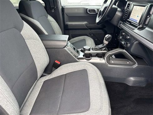 Certified 2022 Ford Bronco Big Bend w/ Sasquatch Package image 35