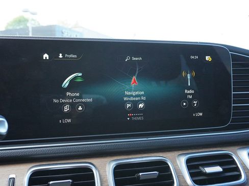 Used 2021 Mercedes-Benz GLS 450 4MATIC image 55