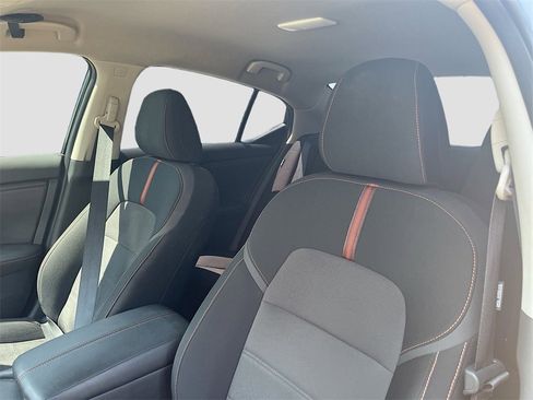 Used 2022 Nissan Sentra SR w/ Midnight Edition image 19