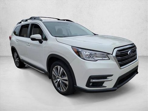 Used 2019 Subaru Ascent Limited w/ Popular Package #3 image 3