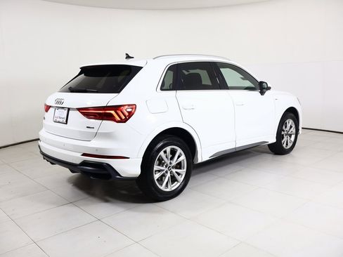 Used 2021 Audi Q3 2.0T Premium image 17