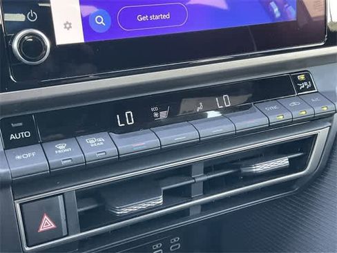 Certified 2025 Toyota Camry SE image 23