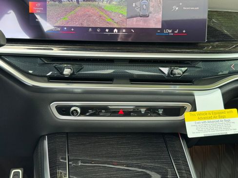 New 2026 BMW X5 xDrive40i w/ M Sport Package AWD/4WD image 20