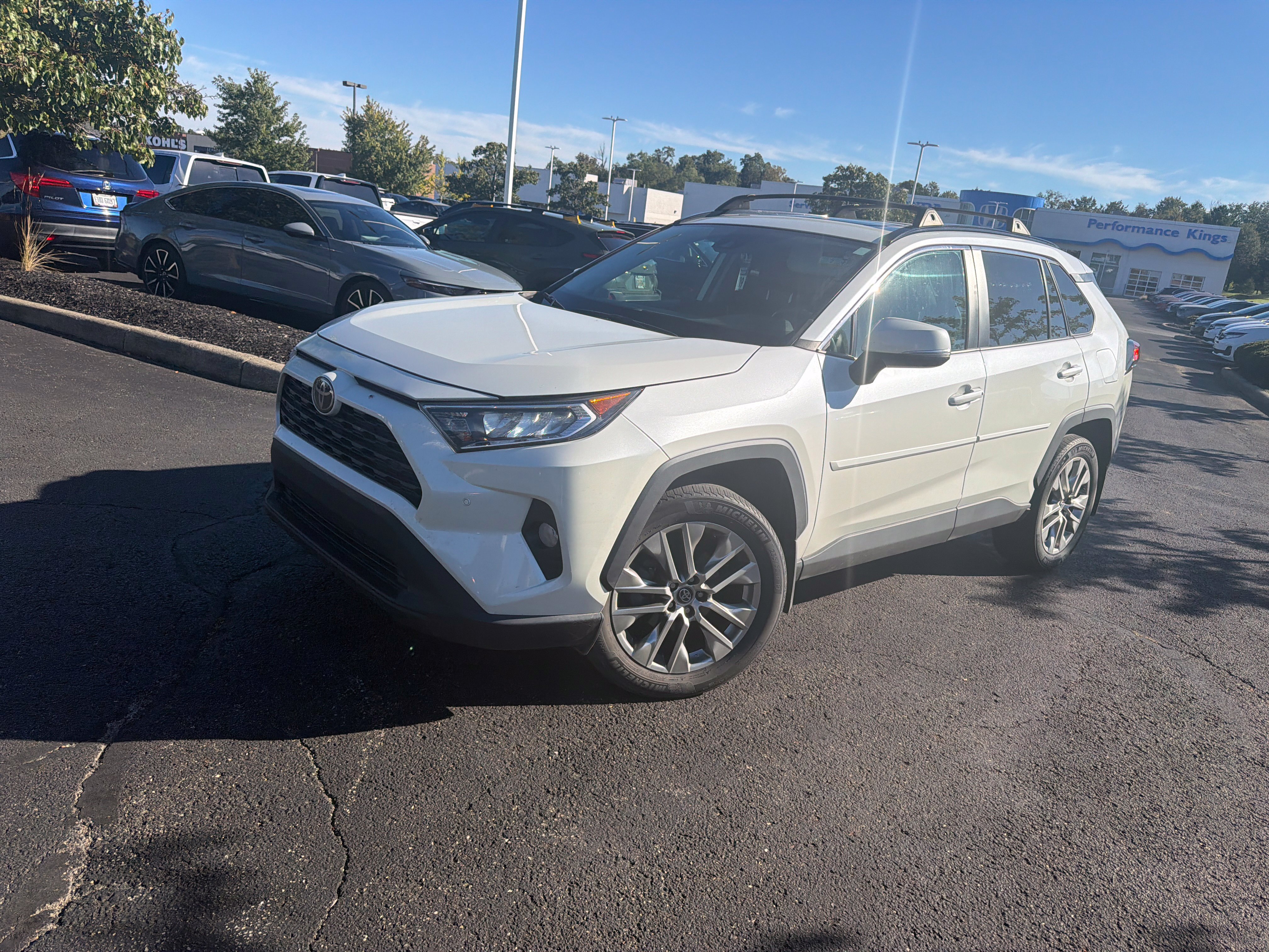 Used 2021 Toyota RAV4 XLE Premium AWD/4WD image 18