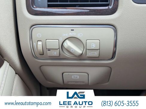 Used 2014 Volvo XC70 3.2 FWD image 22