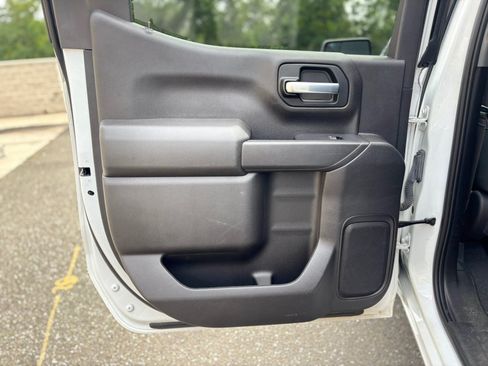 Used 2021 Chevrolet Silverado 1500 LT w/ LPO, Liner Protection Package AWD/4WD image 17