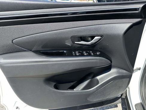 Certified 2022 Hyundai Tucson SEL w/ Convenience Package AWD/4WD image 19