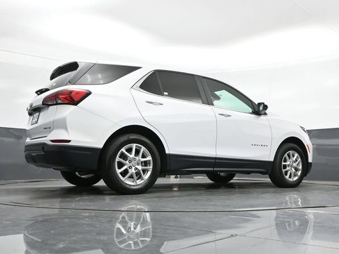 Used 2024 Chevrolet Equinox LT AWD/4WD image 41