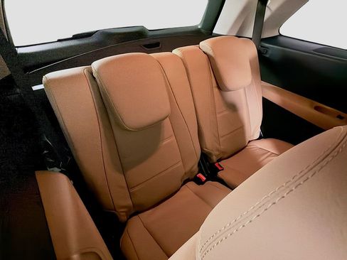New 2026 Mercedes-Benz GLS 450 4MATIC image 30