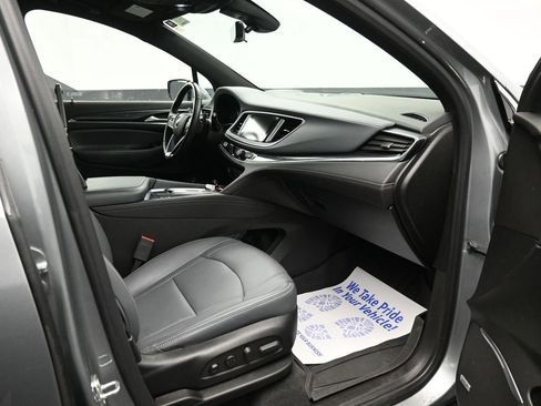 Used 2023 Buick Enclave Premium w/ Experience Buick Package image 20