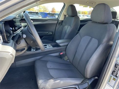 Used 2022 Kia K5 LXS image 23