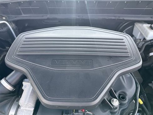 Used 2020 Chevrolet Blazer LT image 17