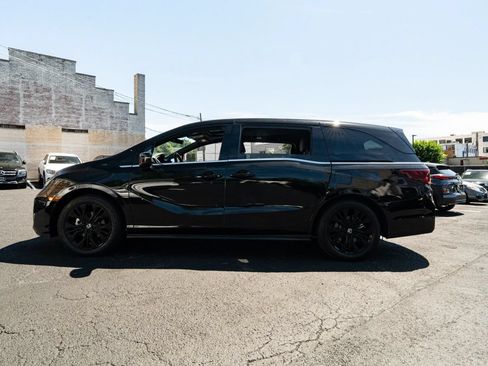 Used 2025 Honda Odyssey Sport-L image 6