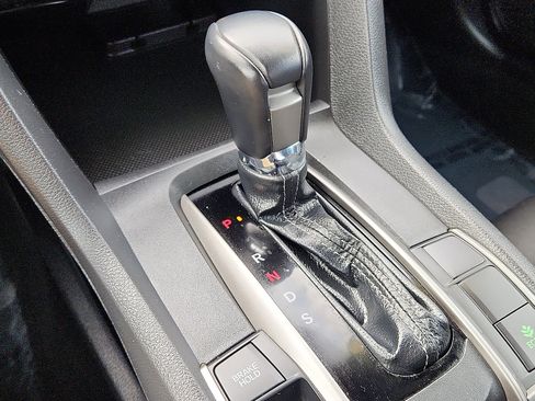 Used 2021 Honda Civic Sport image 14