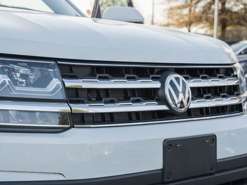 Used 2018 Volkswagen Atlas SEL Premium image 13