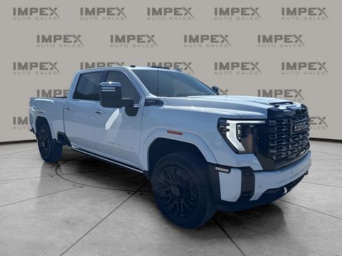 Used 2026 GMC Sierra 2500 Denali Ultimate AWD/4WD image 8