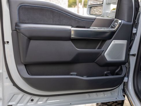 Used 2026 Ford F450 Platinum image 35