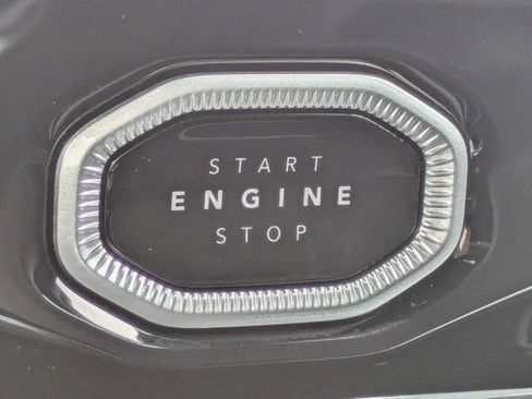 New 2026 Jeep Grand Cherokee L 2WD image 31