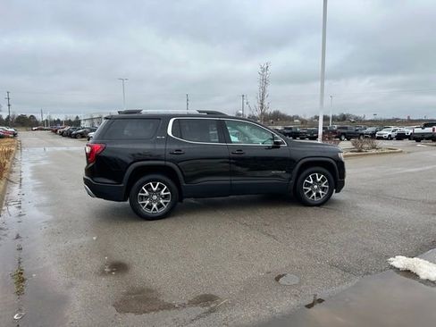 Used 2023 GMC Acadia SLE w/ Driver Convenience Package image 24