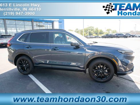 Used 2025 Honda CR-V Sport image 1