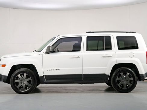 Used 2015 Jeep Patriot Sport w/ Power Value Group image 8