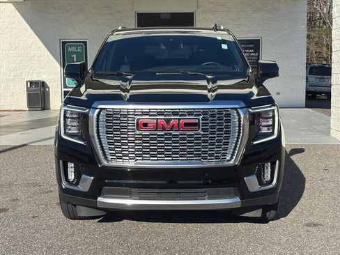 Used 2023 GMC Yukon Denali AWD/4WD image 22