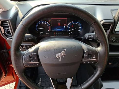 Used 2022 Ford Bronco Sport Outer Banks w/ Tech Package AWD/4WD image 19