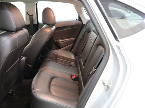 Used 2015 Buick Verano Leather FWD image 12