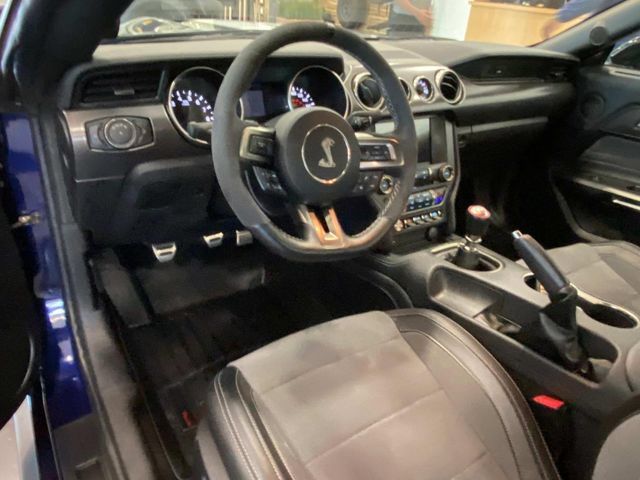 Used 2019 Ford Mustang Shelby GT350 w/ Technology Package RWD image 8