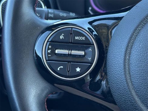 Used 2025 Kia Soul GT-Line image 35