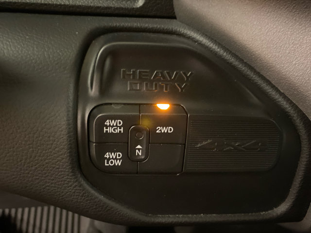 Used 2020 RAM 2500 Big Horn w/ Night Edition AWD/4WD image 29