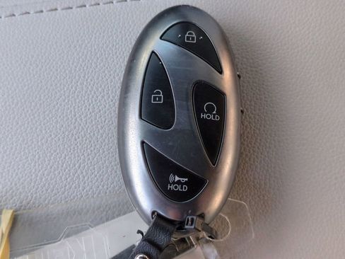 Certified 2025 Hyundai Tucson Limited image 31