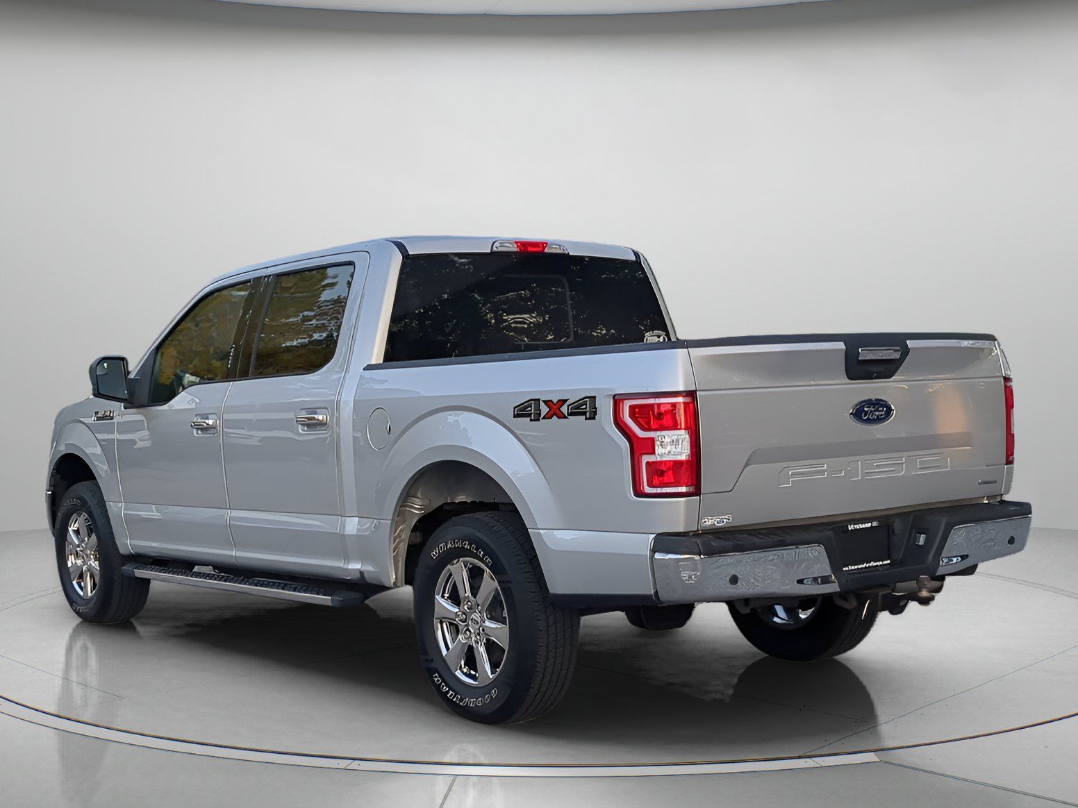 Used 2019 Ford F150 XLT w/ Equipment Group 302A Luxury AWD/4WD image 42