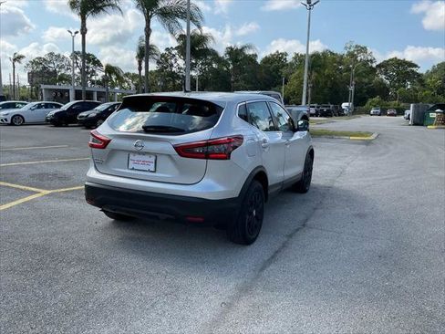 Used 2020 Nissan Rogue Sport S FWD image 9
