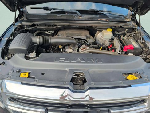 Used 2019 RAM 1500 Big Horn RWD image 38