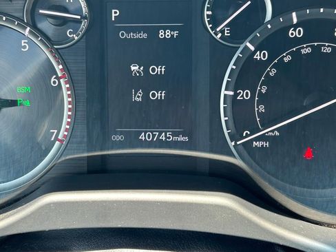 Used 2023 Lexus GX 460 AWD/4WD image 39