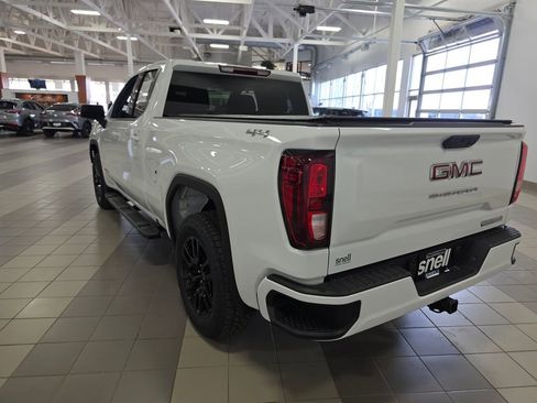 Used 2026 GMC Sierra 1500 Elevation AWD/4WD image 3