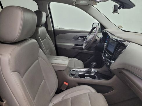 Used 2018 Chevrolet Traverse Premier AWD/4WD image 21
