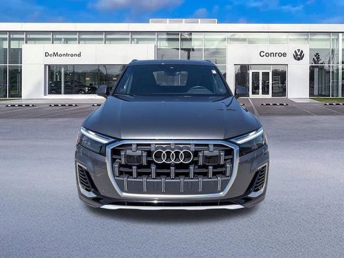 Used 2025 Audi Q7 3.0T Premium Plus AWD/4WD image 2