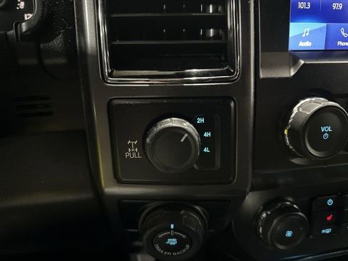 Used 2020 Ford F150 XLT w/ Equipment Group 302A Luxury image 32