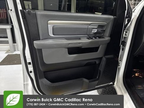 Used 2018 RAM 1500 Classic SLT AWD/4WD image 13
