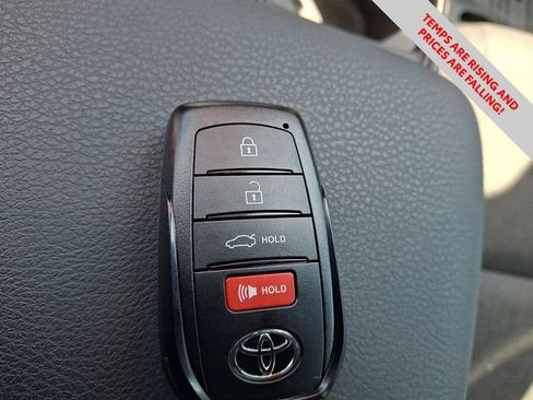 Used 2025 Toyota Camry LE image 15