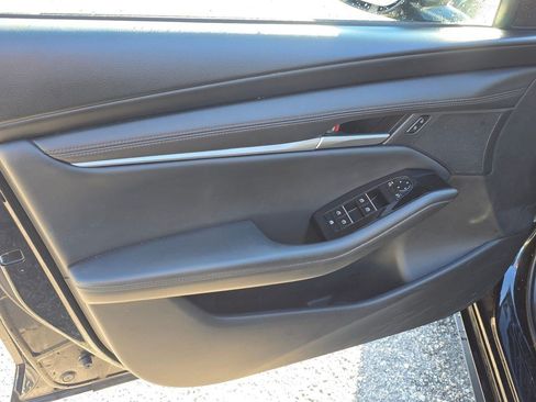 Used 2025 MAZDA MAZDA3 s FWD image 13