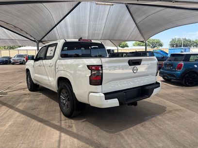 New 2026 Nissan Frontier SV w/ SV Convenience Package