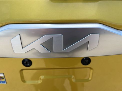 Certified 2022 Kia Seltos S FWD image 33