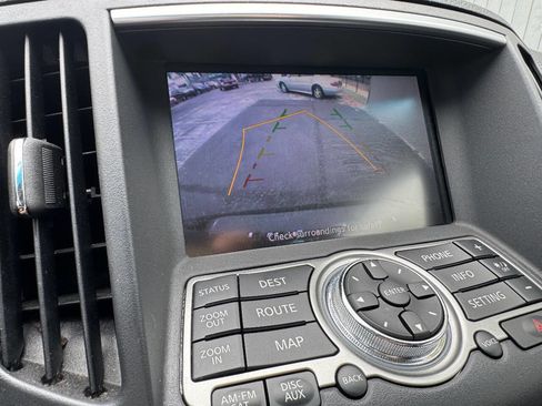 Used 2013 INFINITI G37 x Sedan w/ Premium Pkg image 7