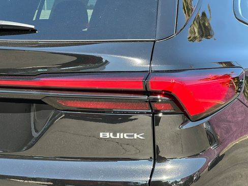 New 2026 Buick Enclave Sport Touring w/ Power Package FWD image 24
